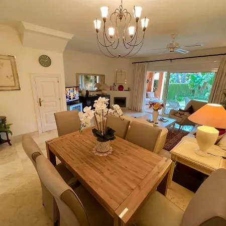 Paraiso Bellevue Townhouse * Estepona